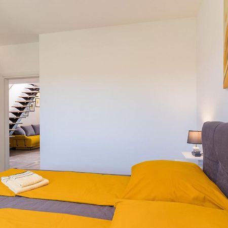 Penthouse Apartment Sax メドゥリン エクステリア 写真