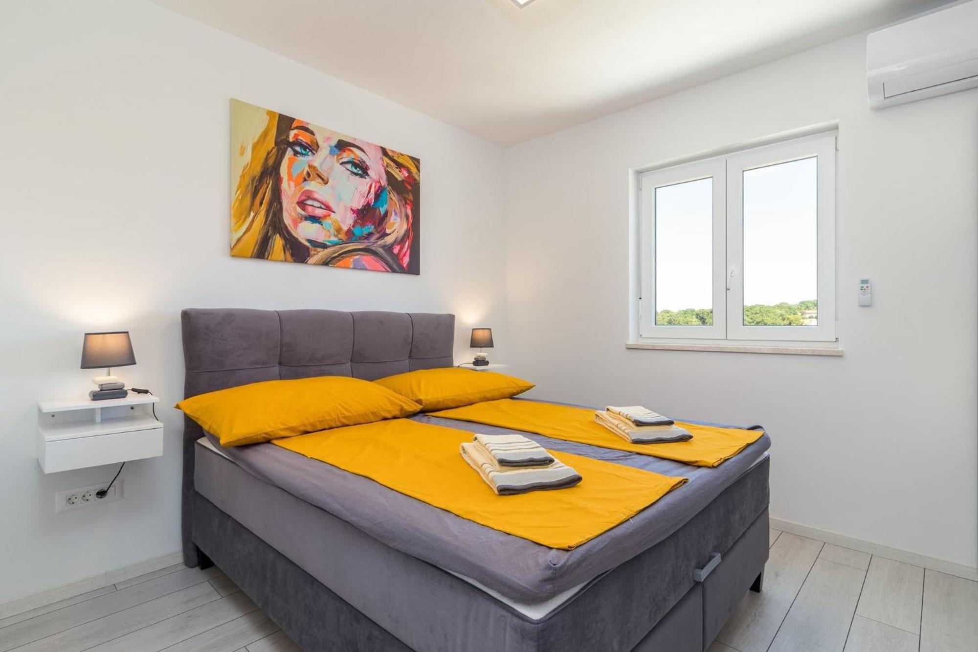 Penthouse Apartment Sax メドゥリン エクステリア 写真